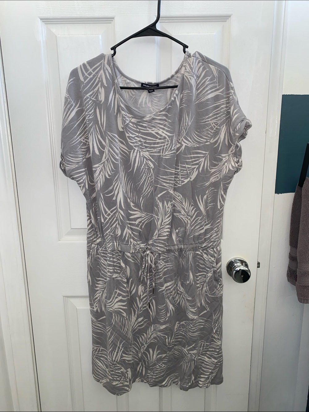 Hilary Radley Gray and White Leaf-Print Mini Dress